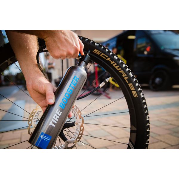 SCHWALBE TIRE BOOST AIR PUMBRE TEBEAUX CELORT CELORT D'ASTRAGE 6080.01