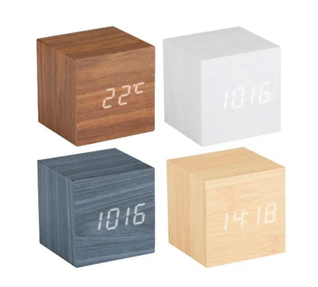 Grundig réveil numérique grain de bois 6x6x6cm