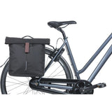 Sacoche de vélo double Basil City Mik 28-32 litres - noir