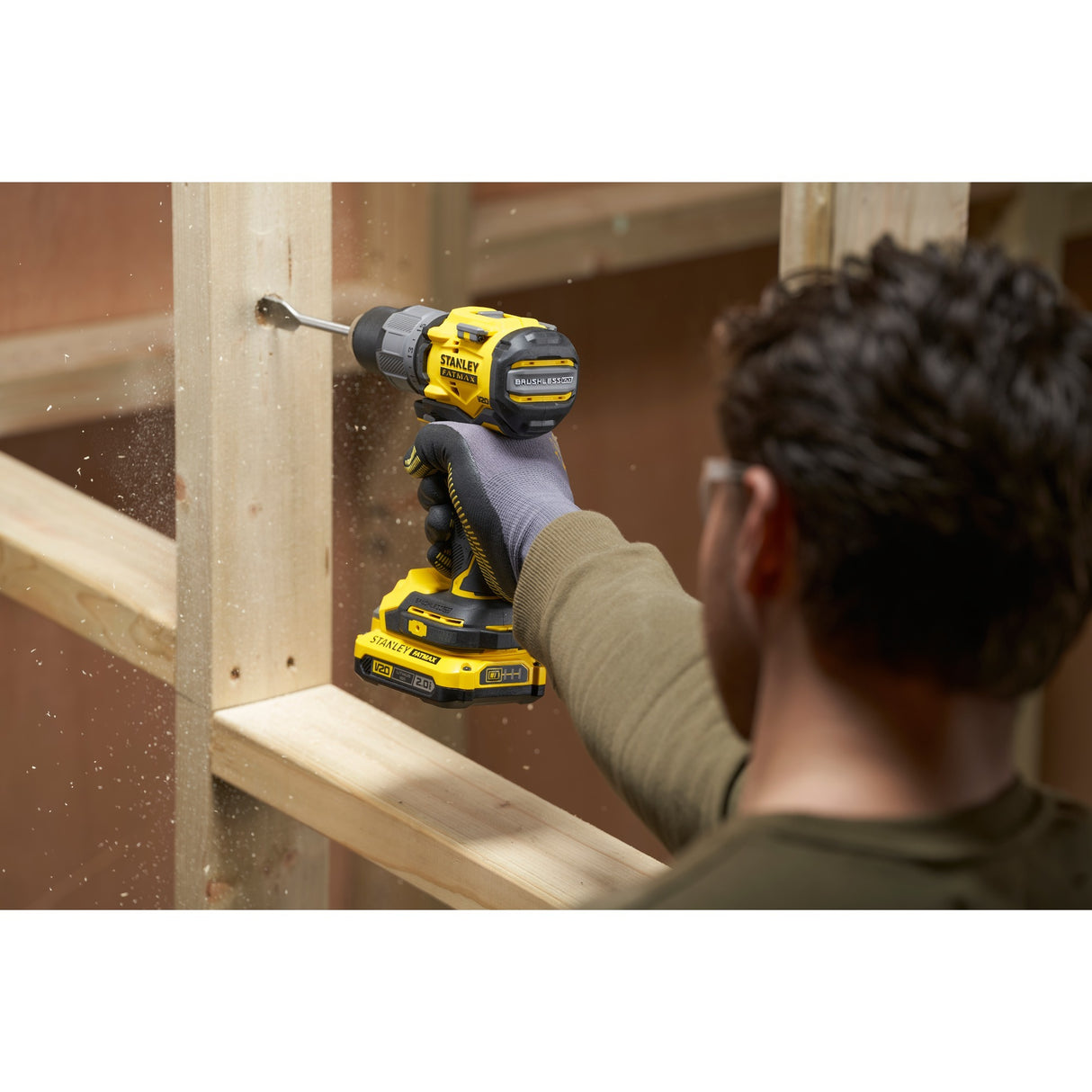 Tournevis sans balais Stanley fatmax v20 18v (jaune noir, batterie et chargeur non inclus)