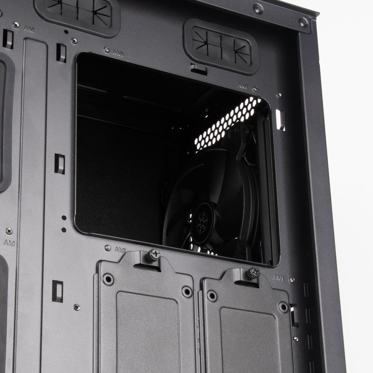 Boîtier tour midi Silverstone seta q1 (noir | 2x USB-A | 1x USB-C)