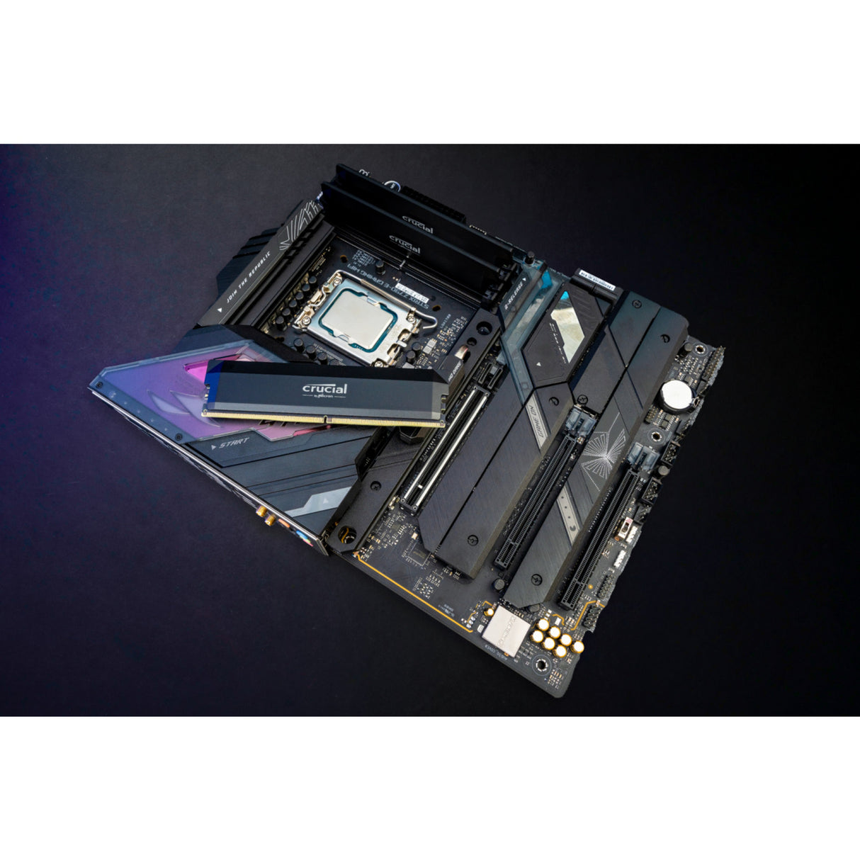 Crucial 64 Go DDR5-6000 (2x 32 Go) RAM double kit (noir, CP2K32G60C40U5B, Pro OC, XMP 3.0, Expo)