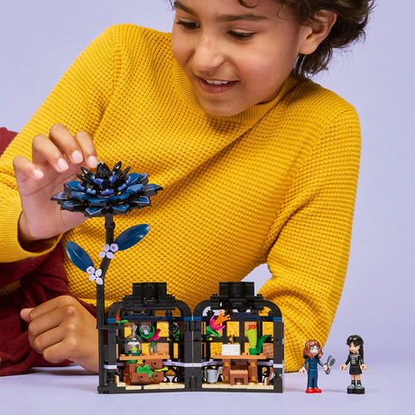 Lego ® Mercredi Dahlia Noir - 76784