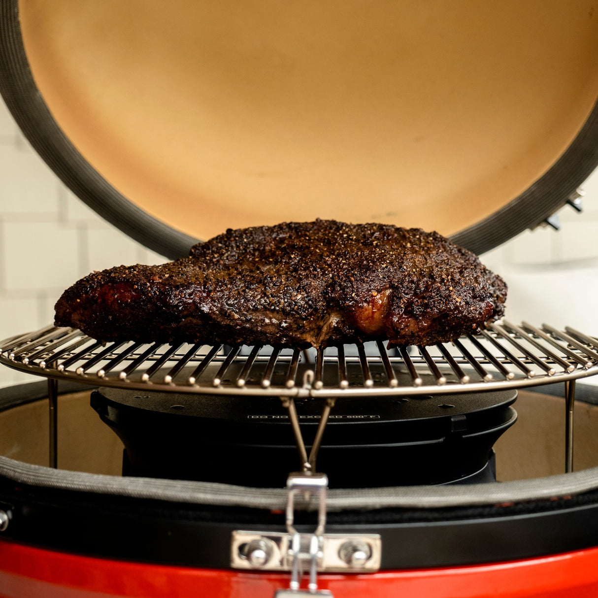 Kamado Joe Slōroller avec une grille de cuisson en acier inoxydable pour I II