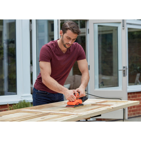 Black+decker 150w 1 ponceuse orbitale 3 feuilles bew220-qs (orange noir)
