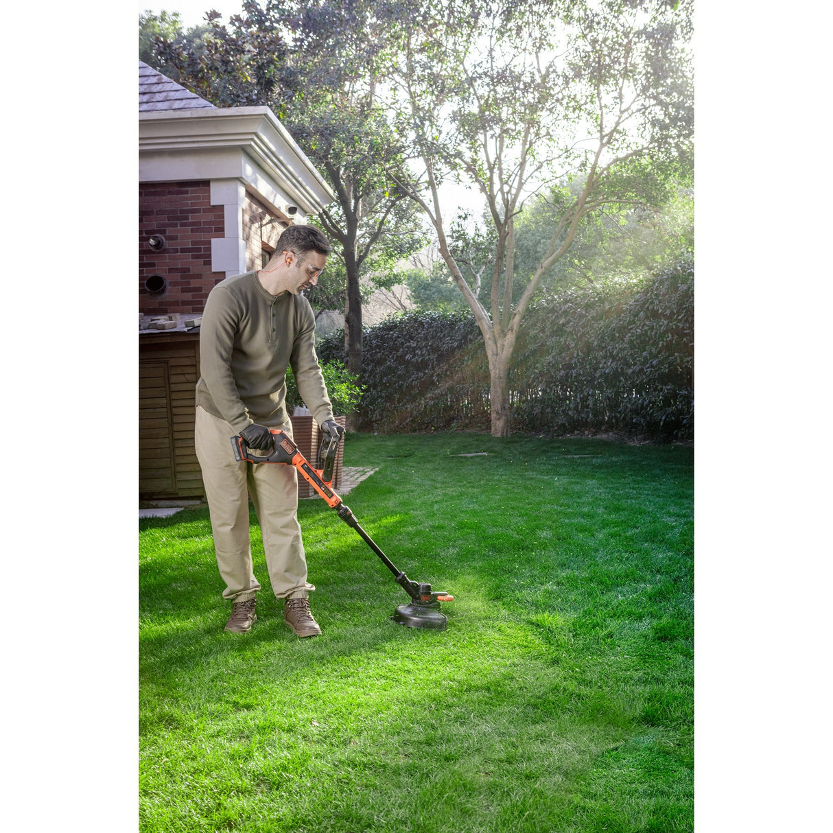 Coupe-herbe Black+decker 18v afs sans batterie (noir orange, 28 cm, batterie et chargeur non inclus)
