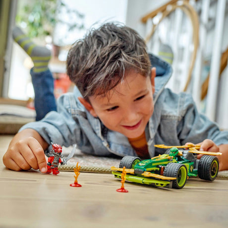 Lego Ninjago 71828 Lloyds retire la voiture de course