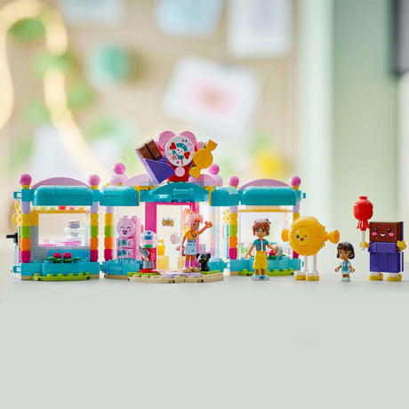 LEGO Friends 42649 Le magasin de bonbons de Heartlake City