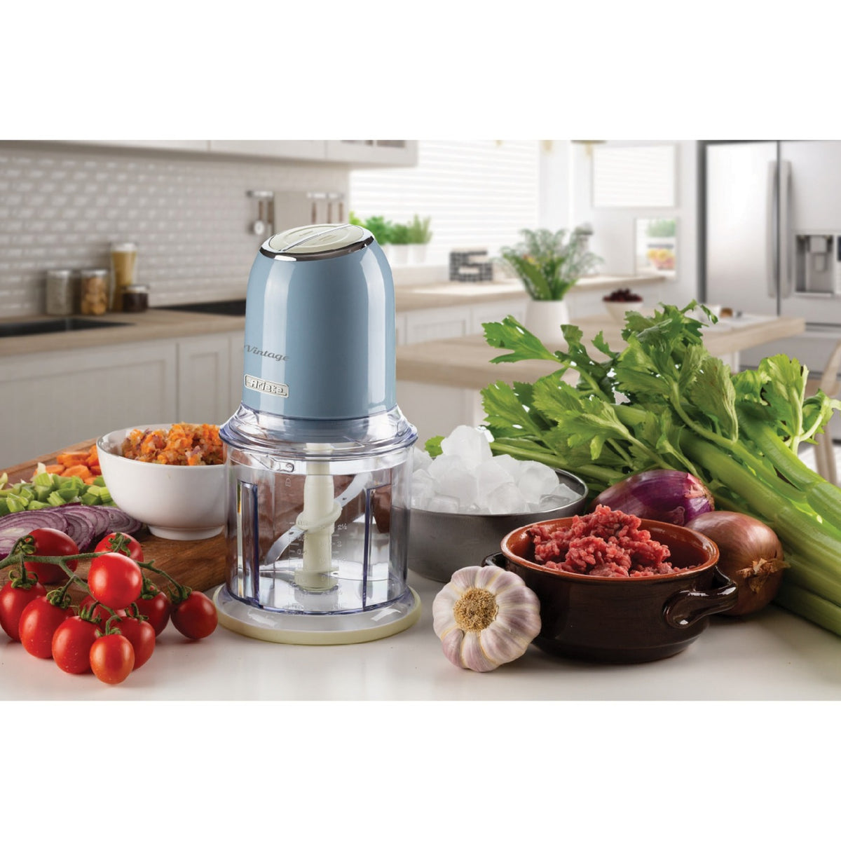 Hachoir vintage Ariete 0438 05 (bleu clair)