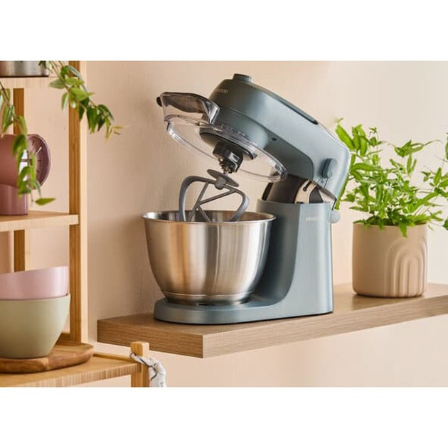 Le robot culinaire Kenwood devient bleu tempête