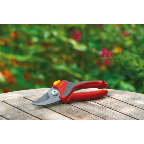 Sécateur Wolf-garten confort plus rr 2500 - max. diamètre de coupe 22 mm - gaucher et droitier - poignée à insert souple - angle de coupe 30°