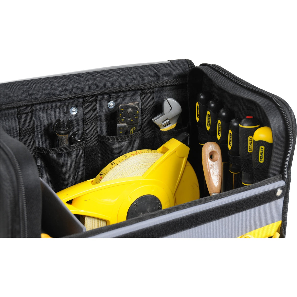 Sac à outils Stanley 18 avec roues