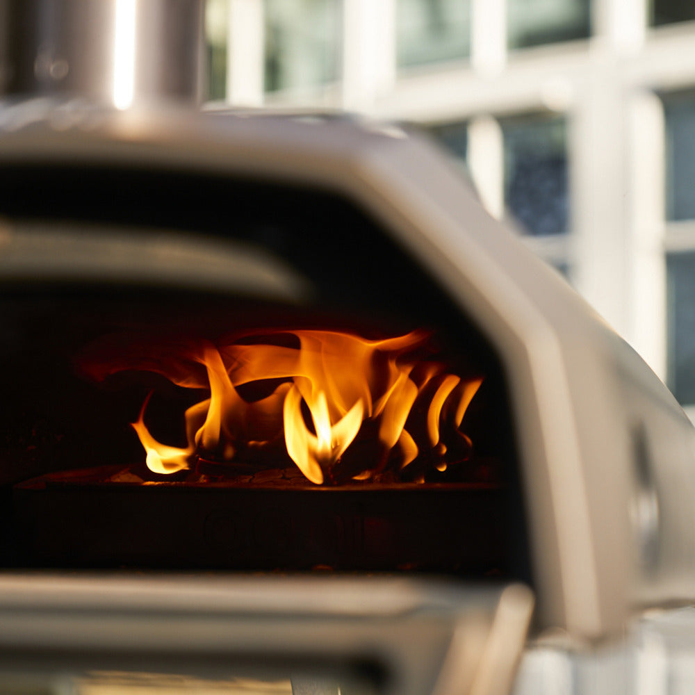 Four à pizza multi-combustible Ooni karu 2 (acier inoxydable noir, pizza 12'', bois, charbon de bois et gaz)