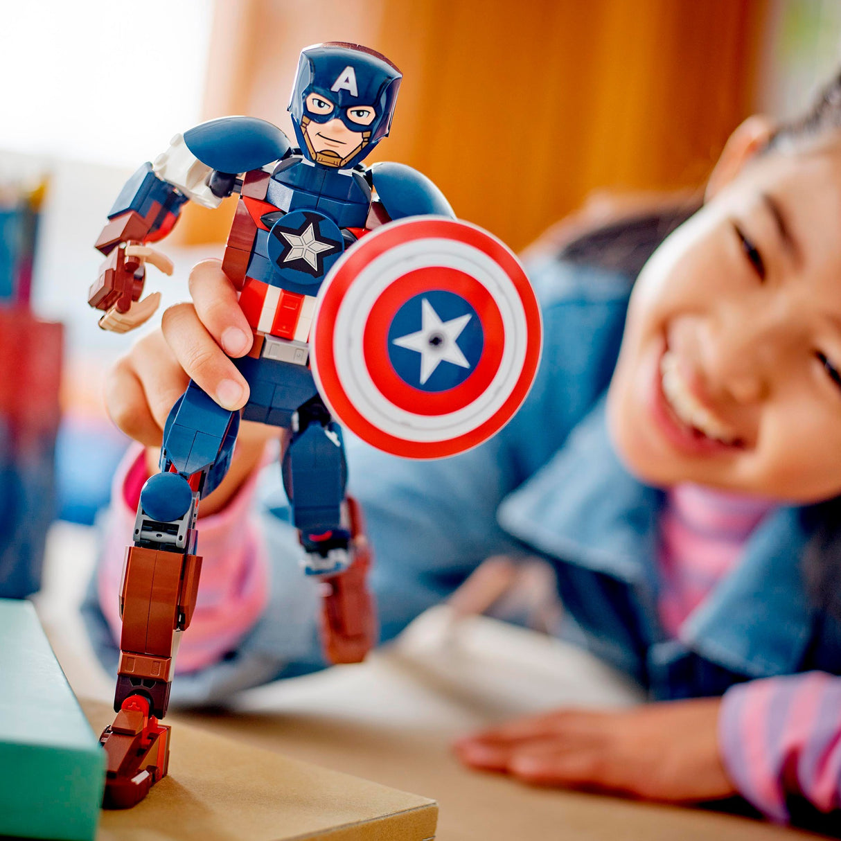 Figurine de construction Lego Super Heros 76258 Captain America