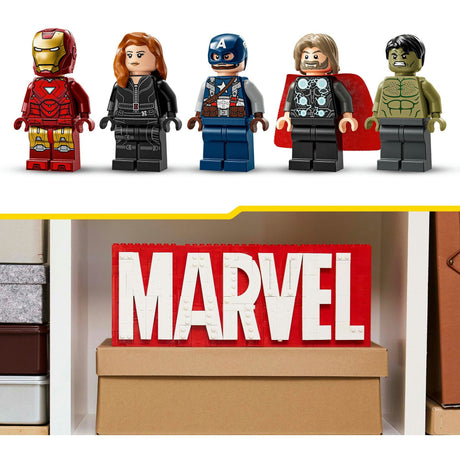 Lego super héros 76313 logo et figurines Marvel