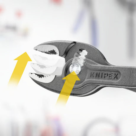 Pince à poignée avant Knipex | longueur 200 mm | gaines polies multi-composants | phosphaté noir | 1 pièce - 82 02 200 - 82 02 200