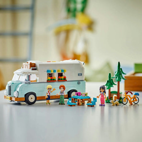 Lego Friends 42663 L'aventure en camping-car avec des amis