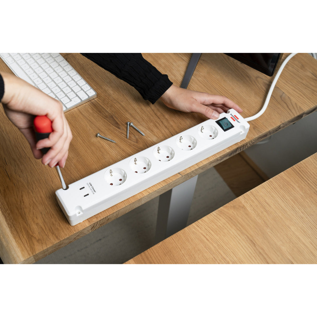 Brennerstuhl Bremounta multiprise avec 2 prises de charge USB C | 5 fois | blanc | 3m h05vv-f 3g1.5 - 1150660425