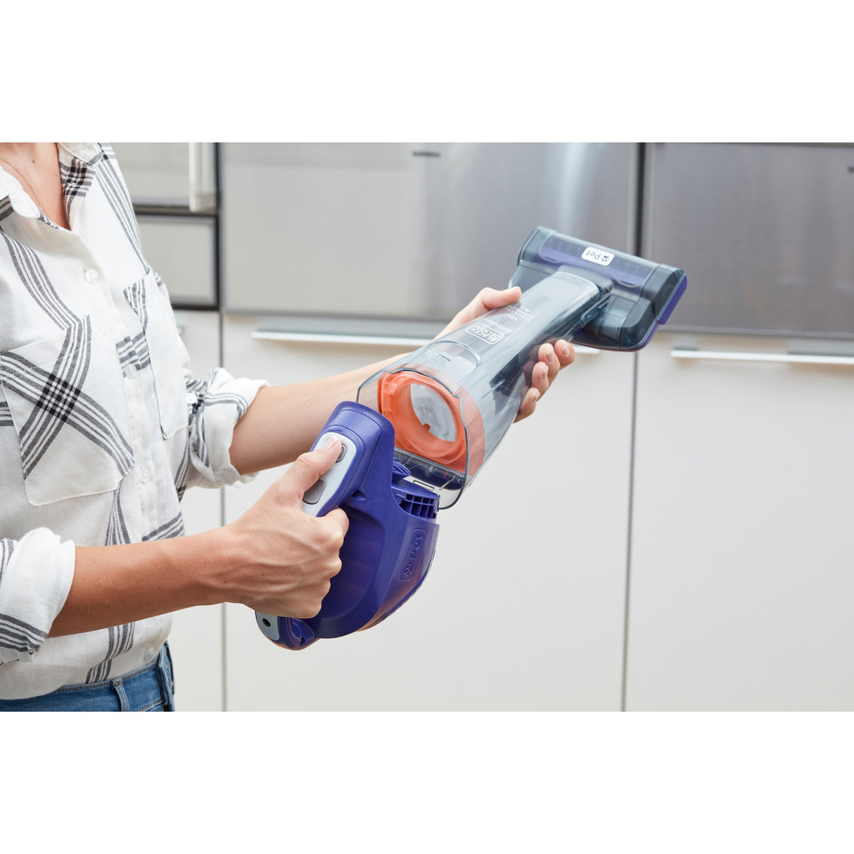 Aspirateur à main pour animaux de compagnie Black+decker dvb315jp 12v 1,5ah avec brosse pour animaux