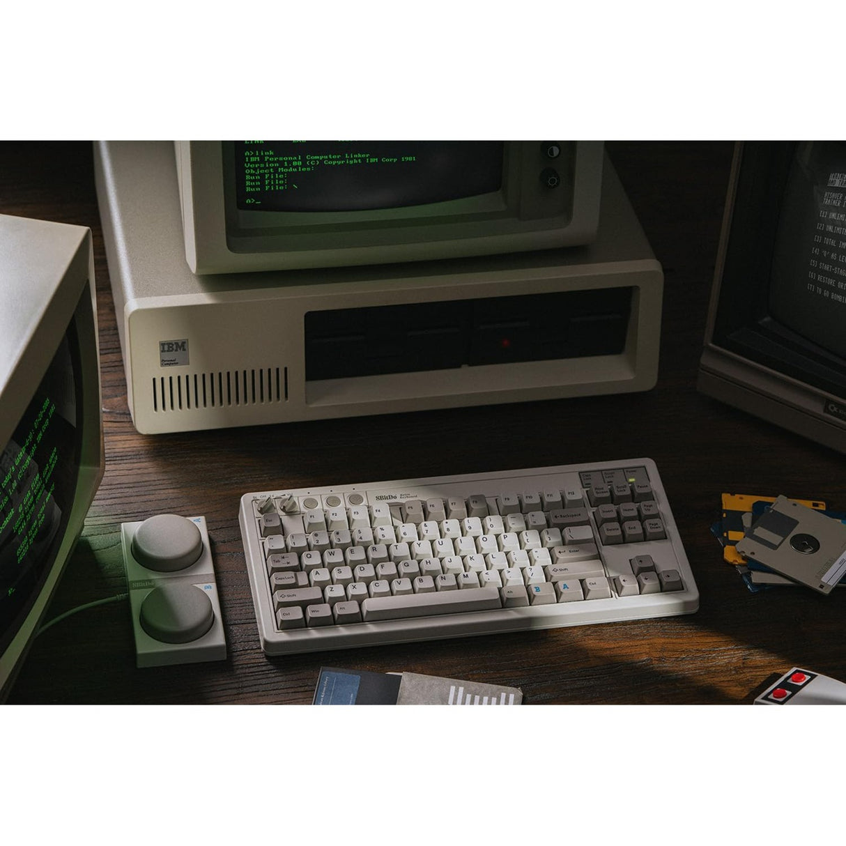 Clavier mécanique rétro 8BitDo édition M