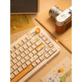 Clavier mécanique sans fil Iqunix zx75 Sunset Ponder (jaune clair, disposition américaine (qwerty), rouge gateron, 75 %, LED RVB, remplaçable à chaud, pbt double prise, 2,4 GHz | Bluetooth 5.1 | USB-C)