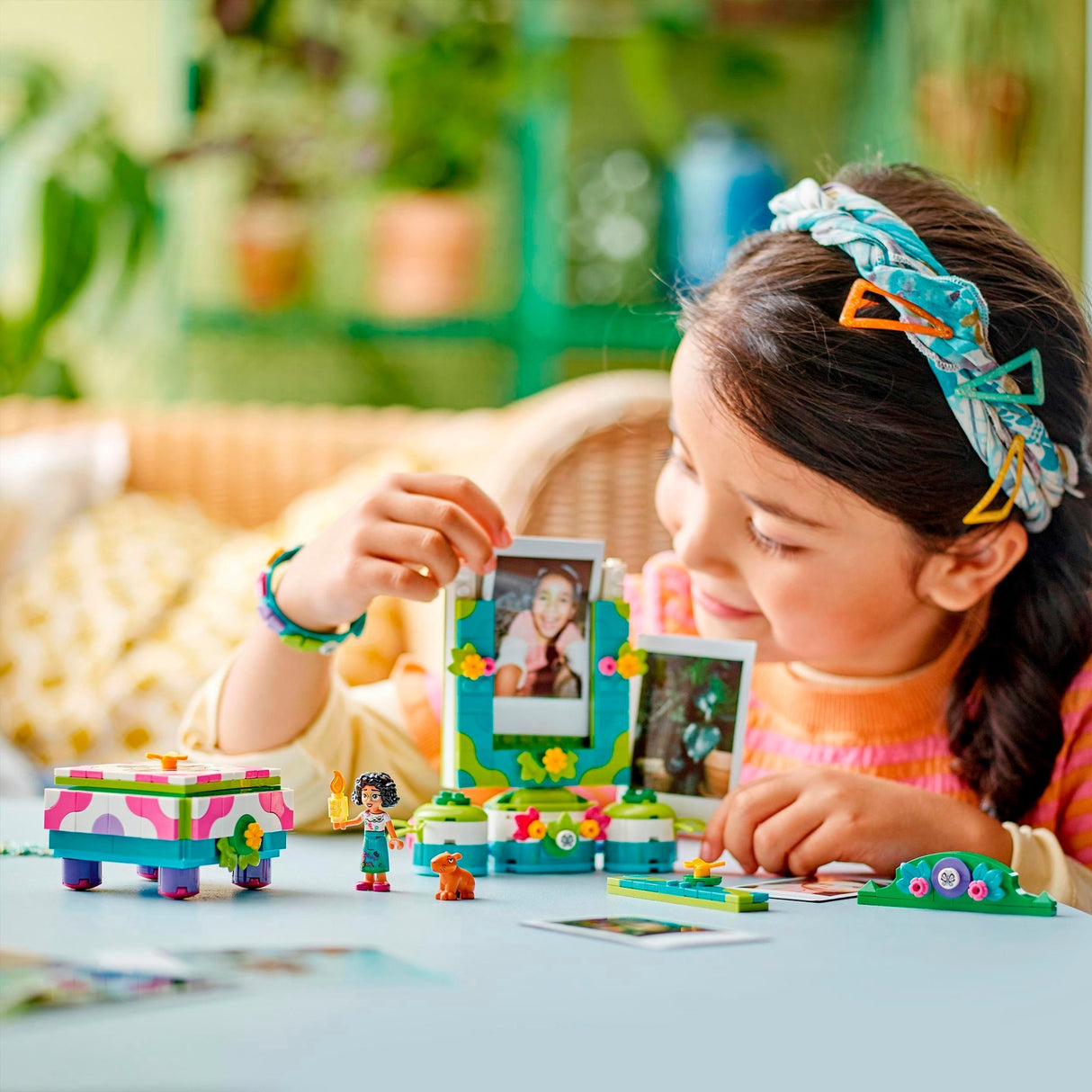 LEGO DISNEY 43239 MIRABELS TRAMPS PHOTO ET BOX