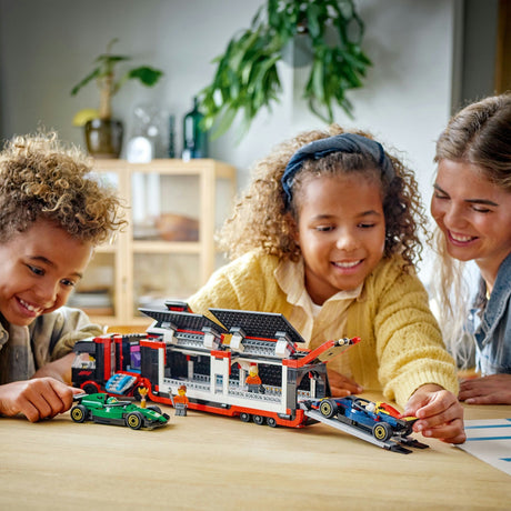 Lego city 60445 camion f1 avec voitures rb20 et amr24 f1