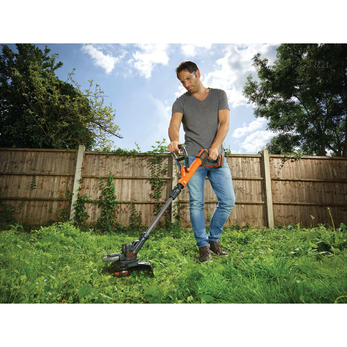 Coupe-herbe à batterie Black+decker stc1820pcb (orange noir, batterie non incluse)