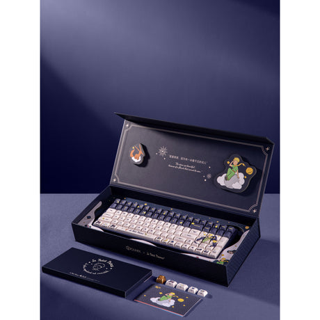 Clavier de jeu mécanique Iqunix F97 Starry Tryst RGB (bleu foncé, disposition américaine (QWERTY), rose silencieuse Iqunix, 96 %, LED RVB, remplaçables à chaud, PBT, 2,4 GHz | Bluetooth 5.1 | USB-C)