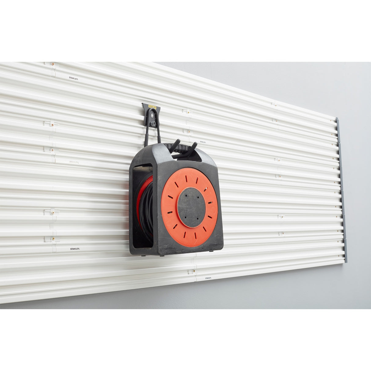 Stanley Stanley Track Wall Universal Hook Large