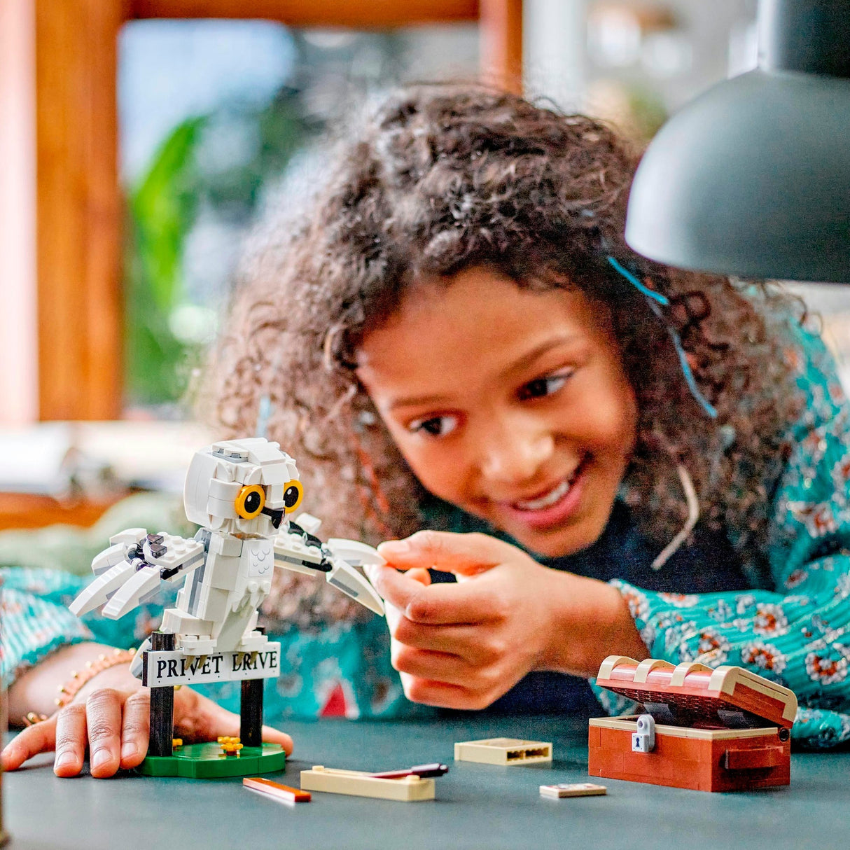 Lego Harry Potter Hedwig™ à Privetlaan 4 - 76425