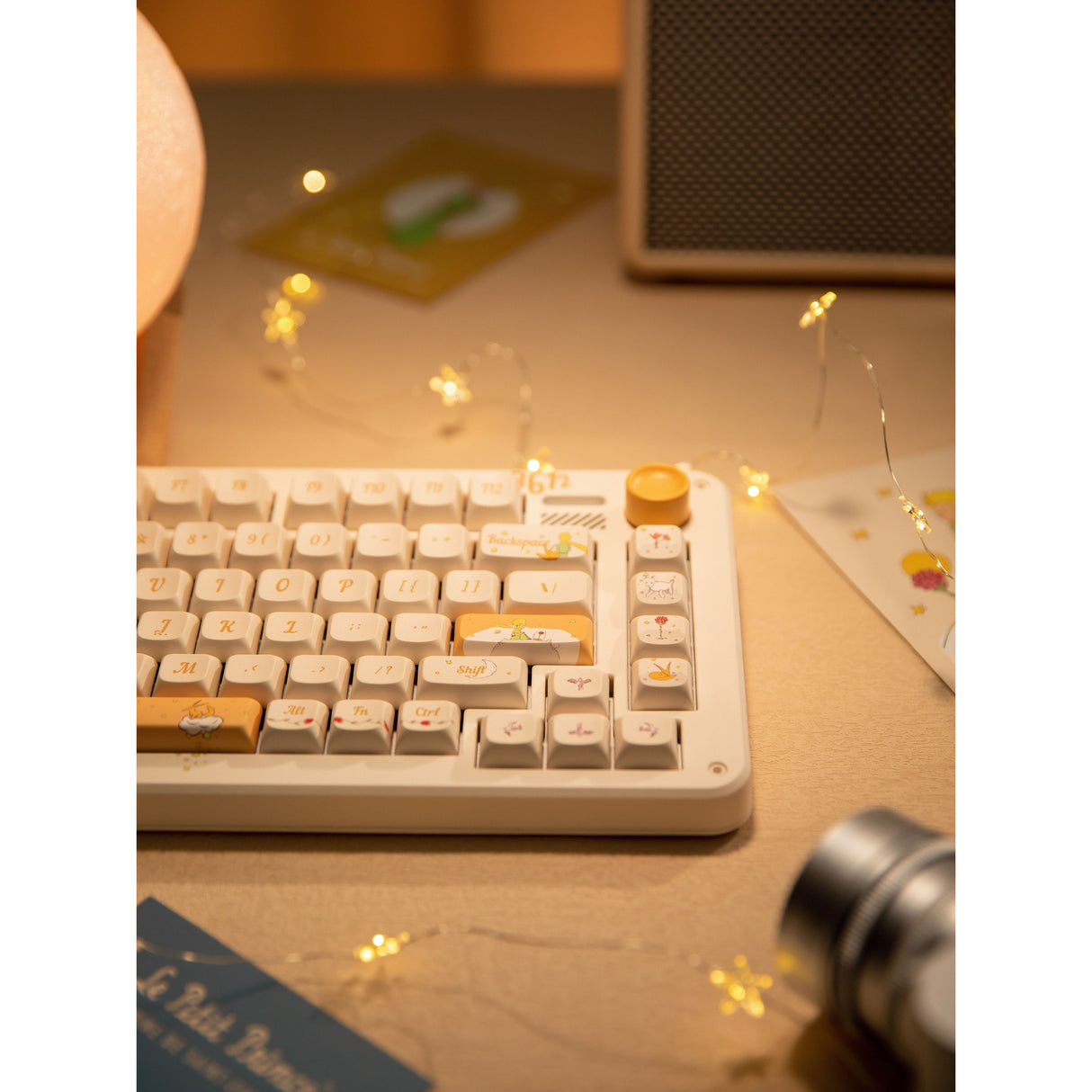 Clavier mécanique sans fil Iqunix zx75 Sunset Ponder (jaune clair, disposition américaine (qwerty), rouge gateron, 75 %, LED RVB, remplaçable à chaud, pbt double prise, 2,4 GHz | Bluetooth 5.1 | USB-C)