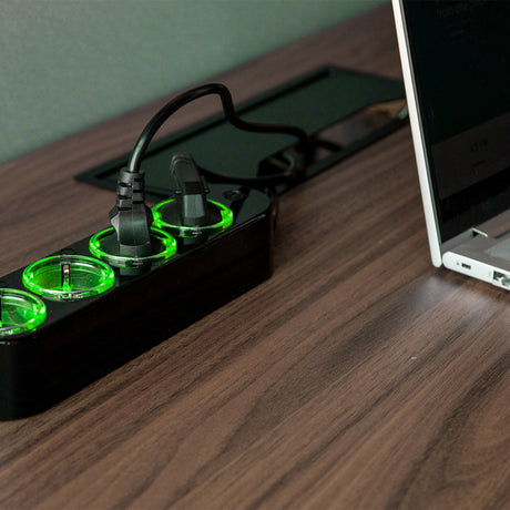 Multiprise Shelly gen4 (noir, wifi, bluetooth, zigbee)