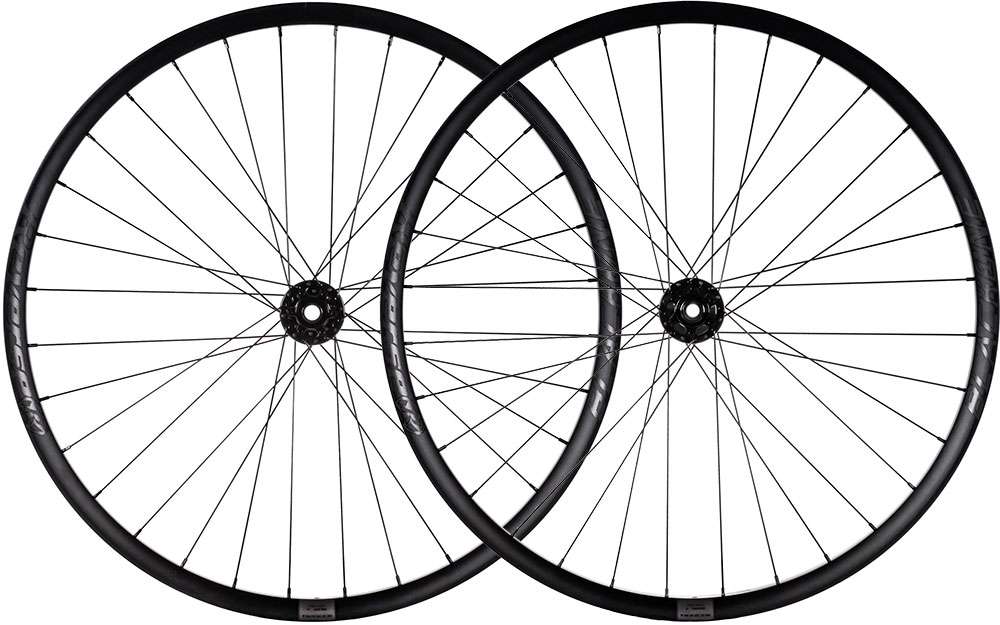 Paire de roues tubeless Reverse Components Black One 27,5 Boost