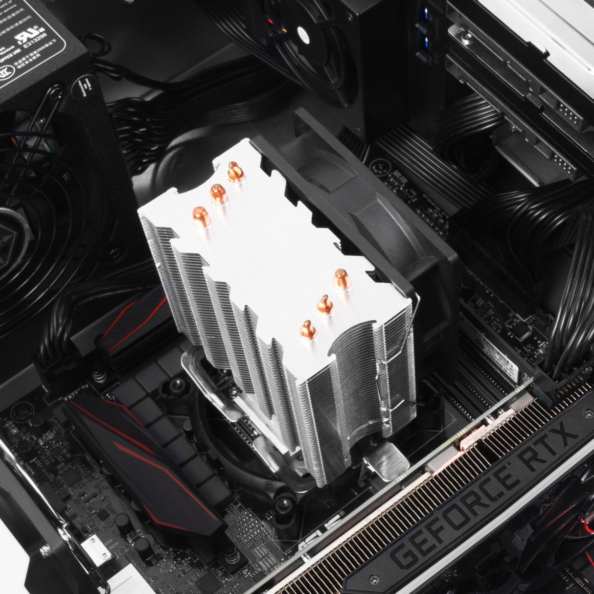 Boîtier rack Silverstone RM41-H08 (noir | 2x USB-A 3.2 (5 Gbit s))