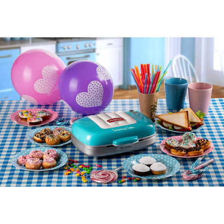 Ariete Party Time Tosti Cupcake Maker 1972 01