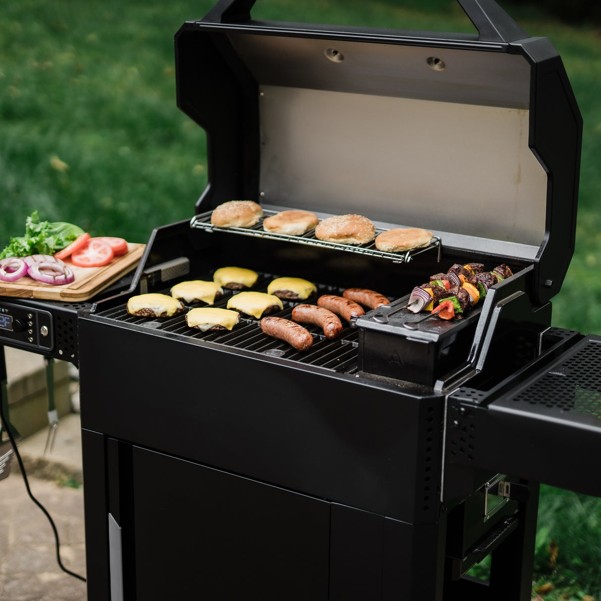 Masterbuilt Masterbuilt Autoignite Series 545 Barbecue de charbon de bois numérique E