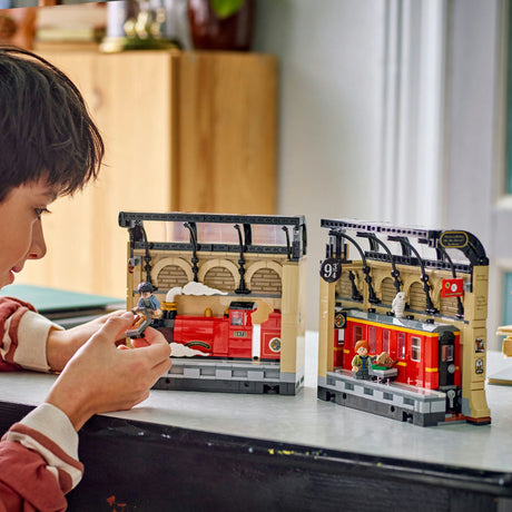 Serre-livres Lego Harry Potter : le kit de construction Poudlard Express - 76450