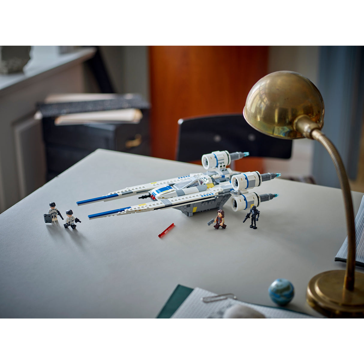 Lego ® star wars : andor™ rebelle u-wing starfighter™ - 75399