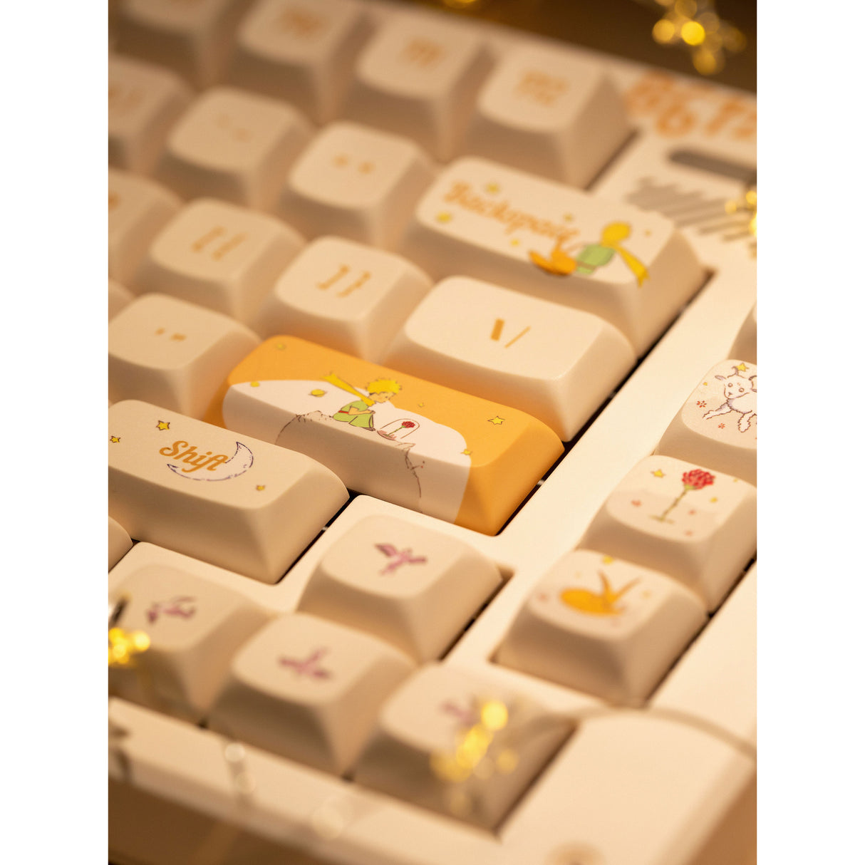 Clavier mécanique sans fil Iqunix zx75 Sunset Ponder (jaune clair, disposition américaine (qwerty), iquunix petit prince, 75 %, LED RVB, remplaçable à chaud, pbt double prise, 2,4 GHz | Bluetooth 5.1 | USB-C)