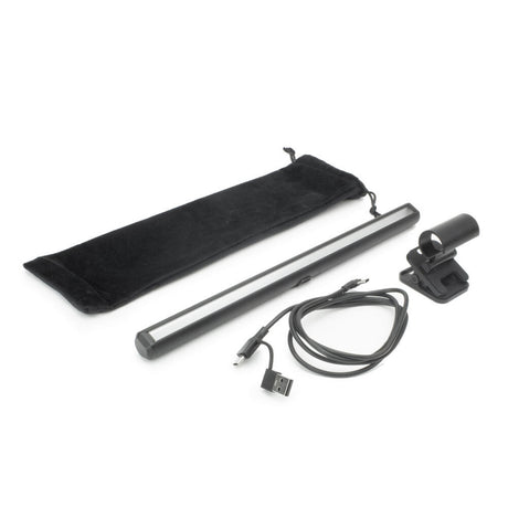 Act Connectivity Barre lumineuse LED à clipser pour ordinateur portable à intensité variable (noir, alimenté par USB, 3000 K-6500 K)