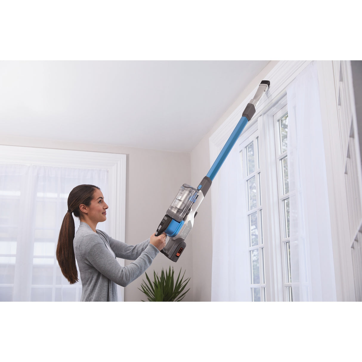 Aspirateur balai Black+decker 36v 4-en-1 (gris bleu clair)