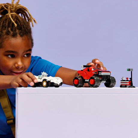 Lego Sonic the Hedgehog 77118 Silvers Car contre le camion monstre de Knuckles