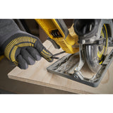 Scie circulaire Stanley fatmax v20 18v scie circulaire à main 190mm (noir jaune, batterie et chargeur inclus, avec étui)