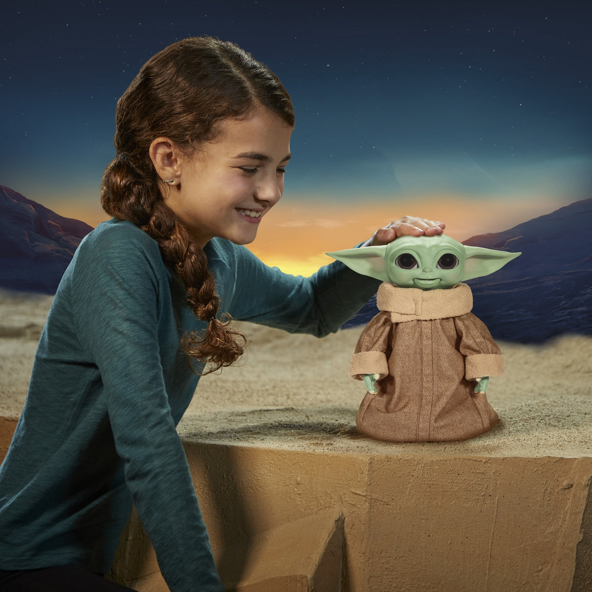 Hasbro Star Wars Galactic Snackin ’Grogu