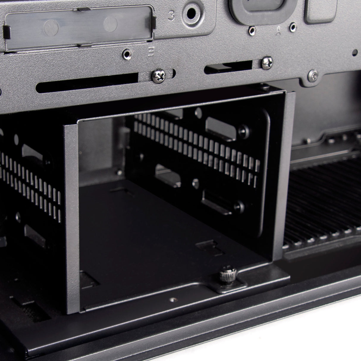 Boîtier tour midi Silverstone seta q1 (noir | 2x USB-A | 1x USB-C)