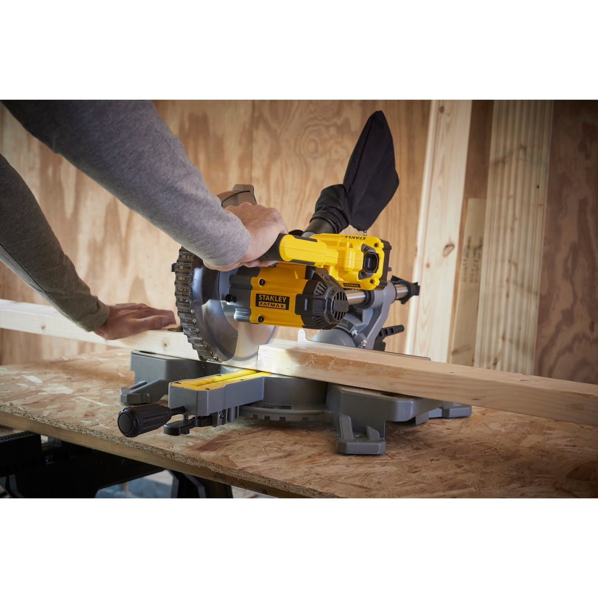 Stanley Fatmax V20 18V 4.0AH 190 mm Saw connu