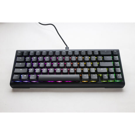 Ducky projectd tinker 65 avec qmk via clavier mécanique RVB (noir, disposition américaine (qwerty), marron cerise mx, 65 %, LED RVB, pbt double-shot, échangeable à chaud, montage sur joint)