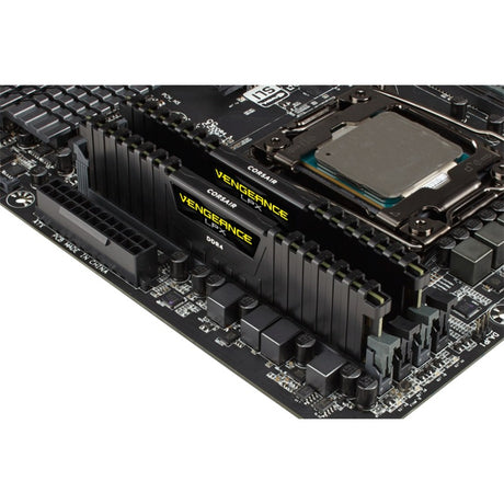 Corsair 16 Go DDR4-3000 (2x 8 Go) RAM (noir, cmk16gx4m2d3000c16, xmp 2.0)