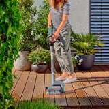 Patio Aquabrush multi-incendie de batterie Gardena 03